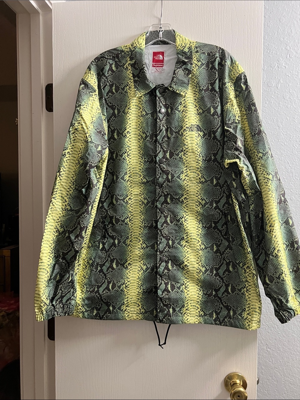 The North Face x Supreme Collaborative Jacket - Red & White